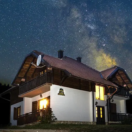 Tarski Konaci Apartment *